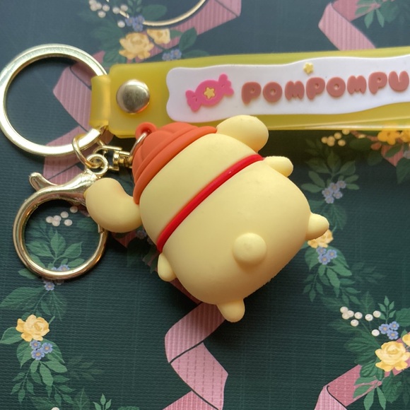 Pompompurin Keychain - Picture 2 of 4